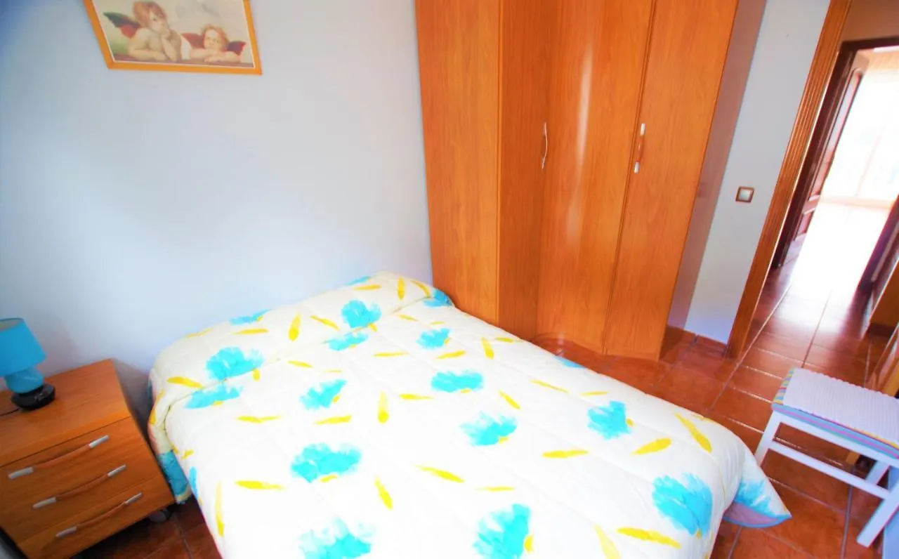 V&V Lloret Villa Sunrise: Spacious 10-Person Villa with Pool Near Canyelles Beach Lloret de Mar