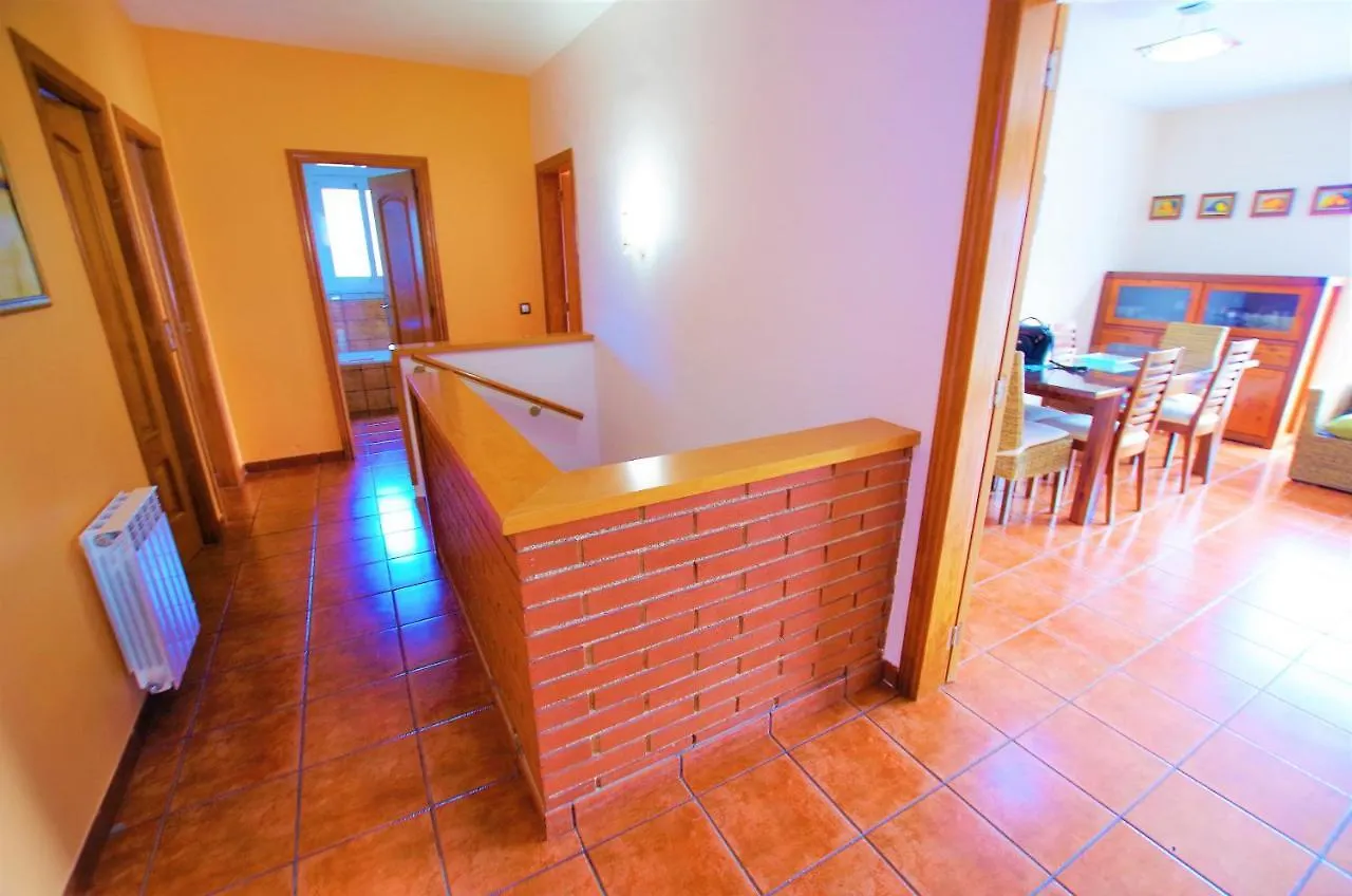 V&V Lloret Villa Sunrise: Spacious 10-Person Villa with Pool Near Canyelles Beach Lloret de Mar